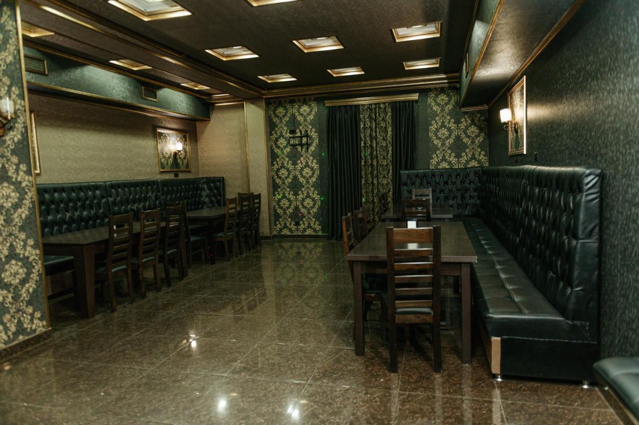 Tigran Hotel By Black & Gold กอริส ภายนอก รูปภาพ